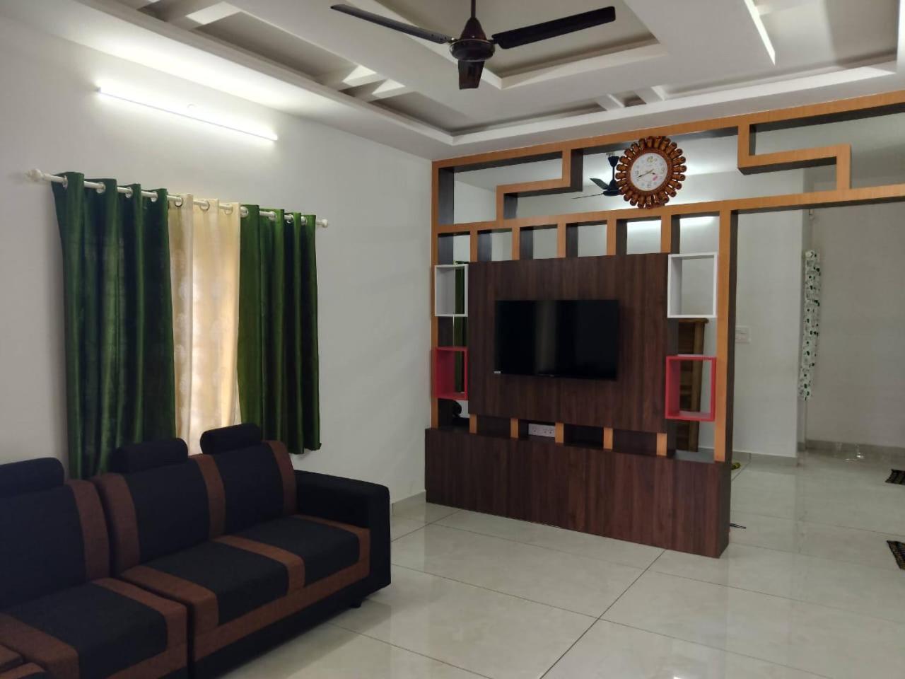 Ashvis Cottage Thekkady Extérieur photo