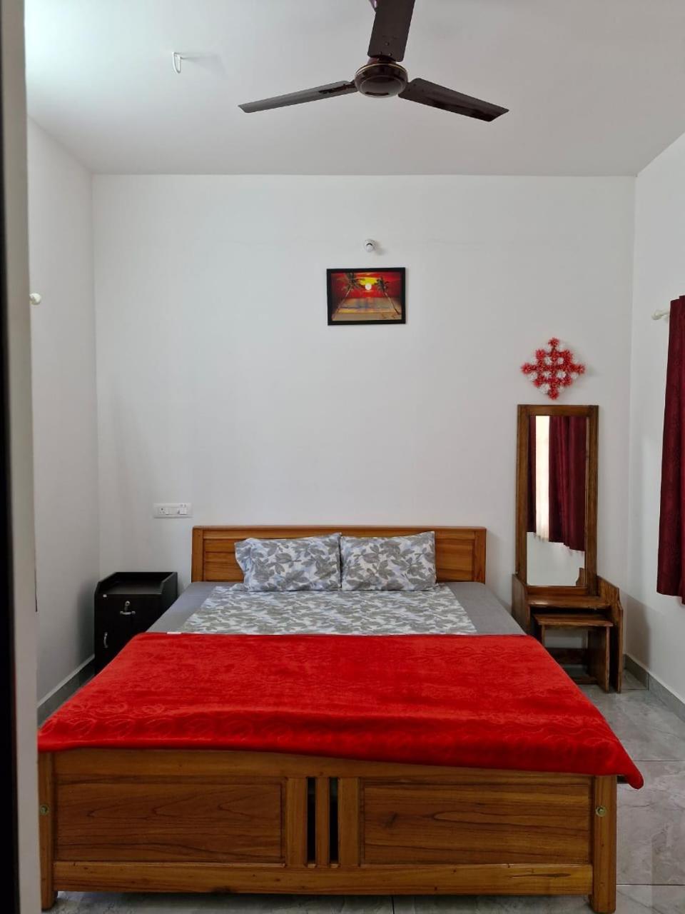 Ashvis Cottage Thekkady Extérieur photo